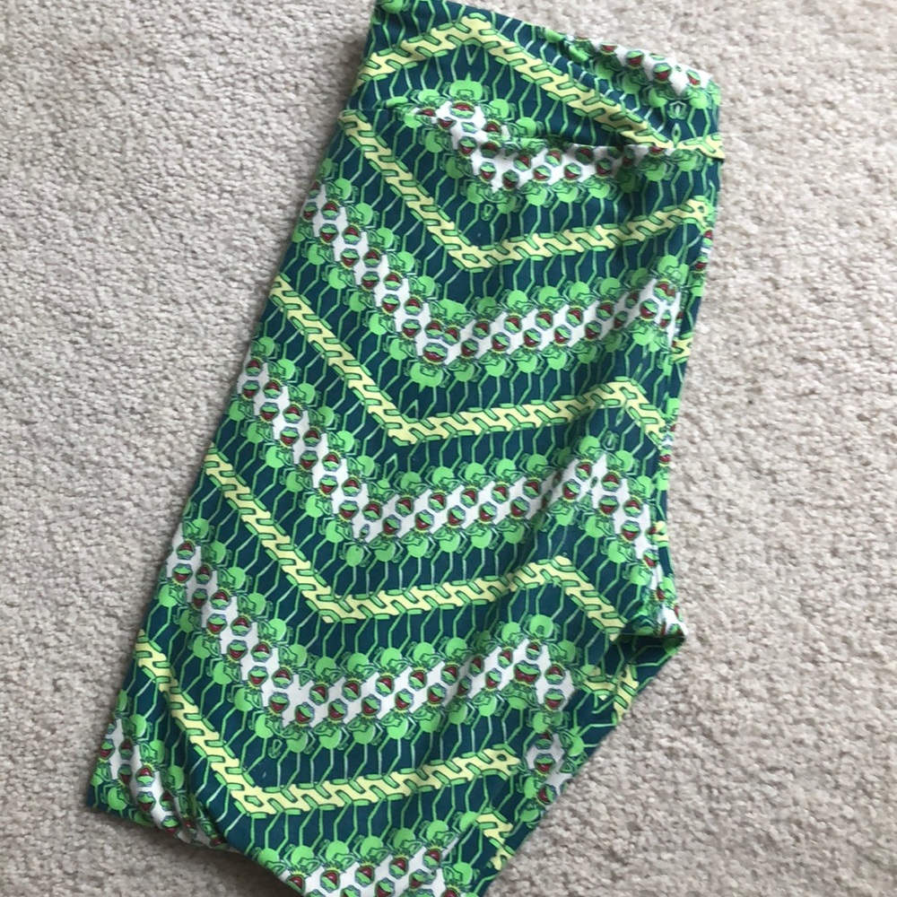 LuLaRoe Disney Kermit Muppets Leggings TC